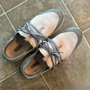 olu Kai skip on tennis neoprene size 8